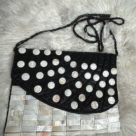 Sea Cove Mother Of Pearl Handbag - Picture 3 of 5